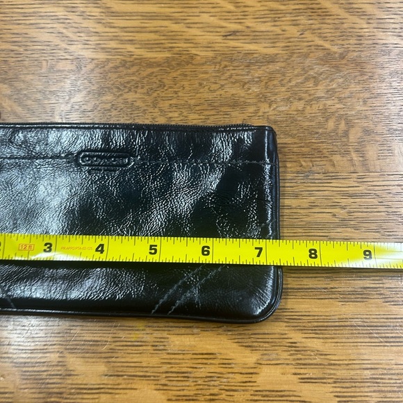 Vintage Coach Black Patent Leather Wristlet - Zipper Closure Wallet - Picture 8 of 10